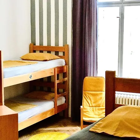 Sova Hostel *
